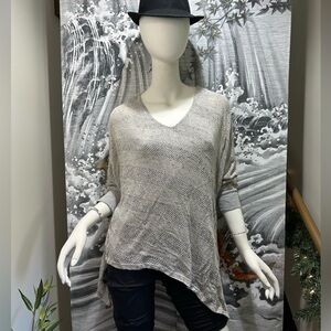 Light Gray V-Neck Knit Top - Women